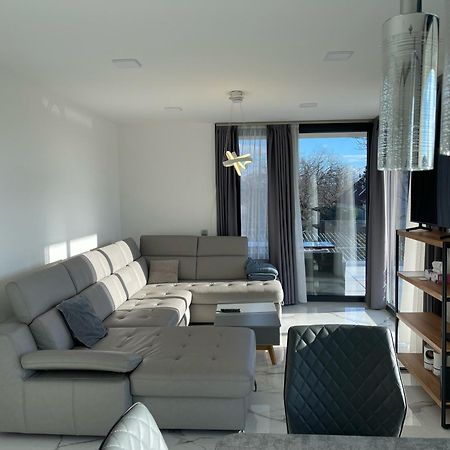 Luxury Apartments In Balatonalmadi, Almadi Lux Apartman II - Crystal White Exterior photo