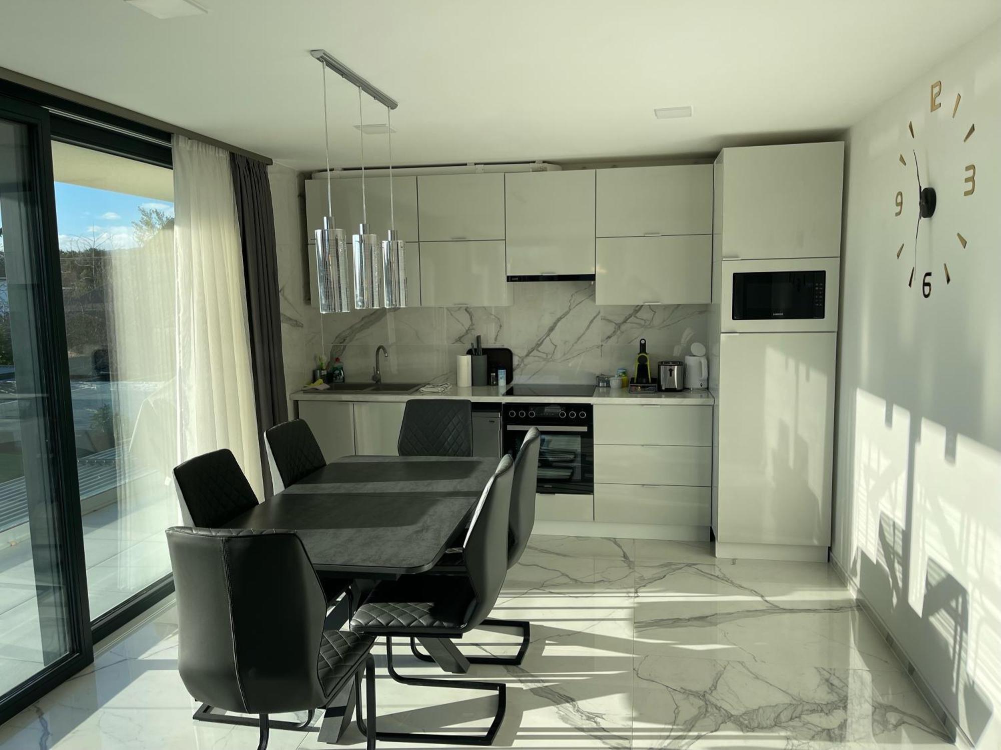 Luxury Apartments In Balatonalmadi, Almadi Lux Apartman II - Crystal White Exterior photo